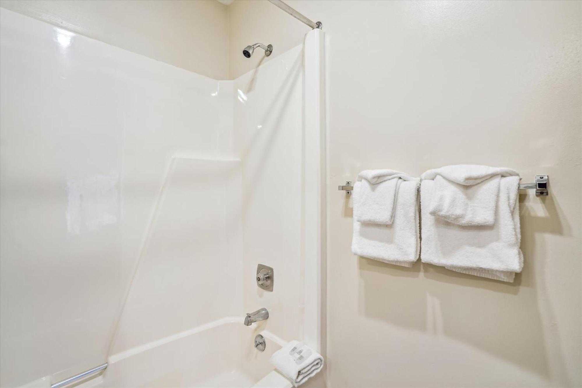 Cedarbrook Queen Suite 108 キリングトン エクステリア 写真
